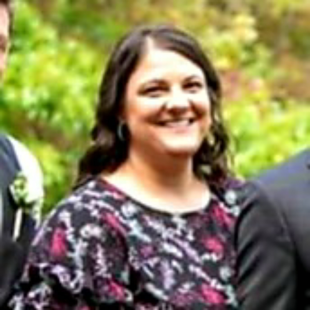 Meet your Posher, Whitney